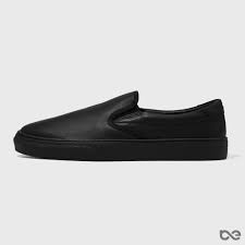 Giày SlipOn Đen Basic